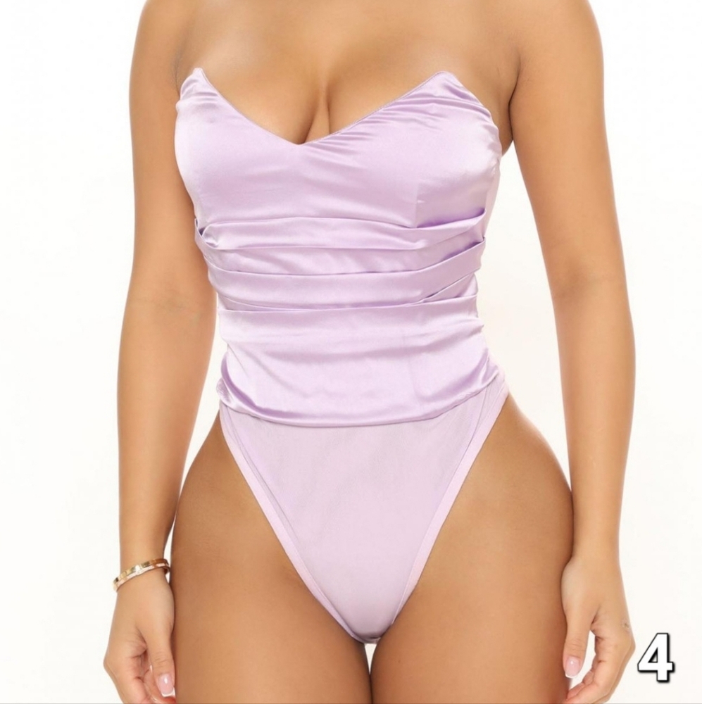 Fashion nova Satin Bodysuit in the color Lavender , size small